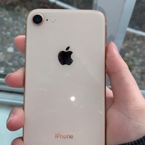 iPhone 8 (64gb)